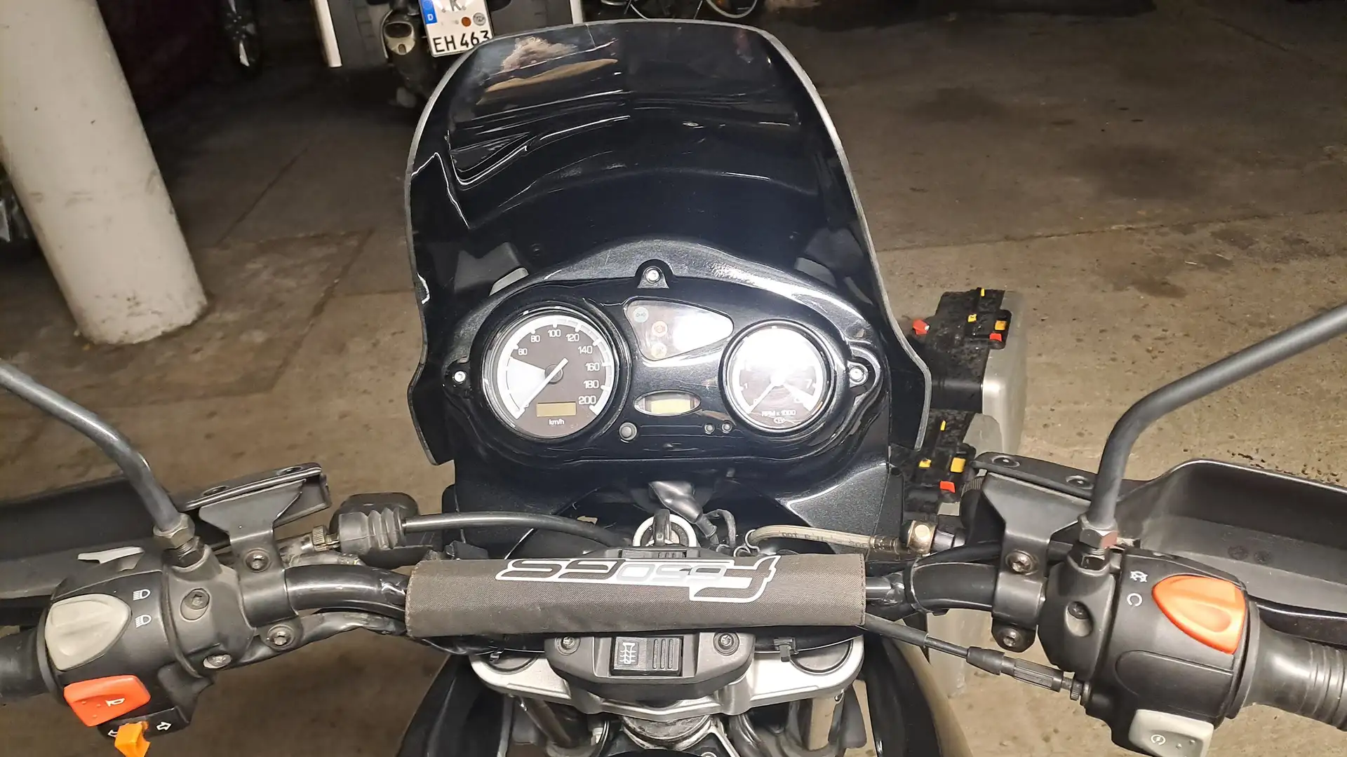 BMW F 650 GS Schwarz - 2