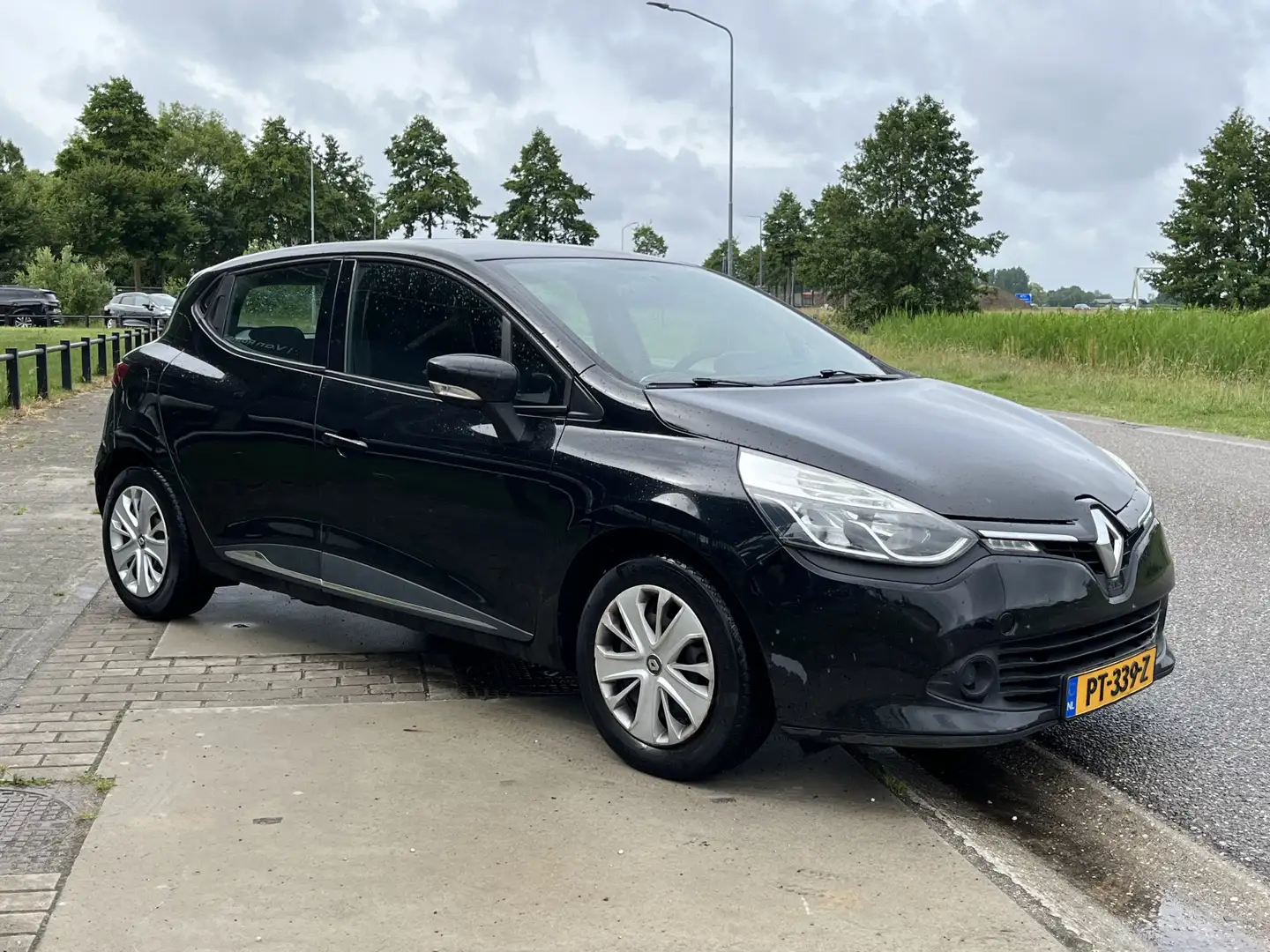 Renault Clio 1.5 dCi ECO Authentique / Dealer onderhouden / Tre Чёрный - 2