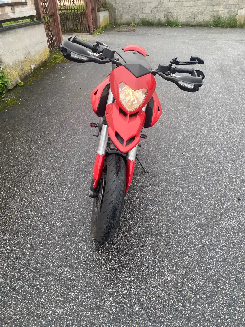 Ducati Hypermotard 796 Rosso - 2