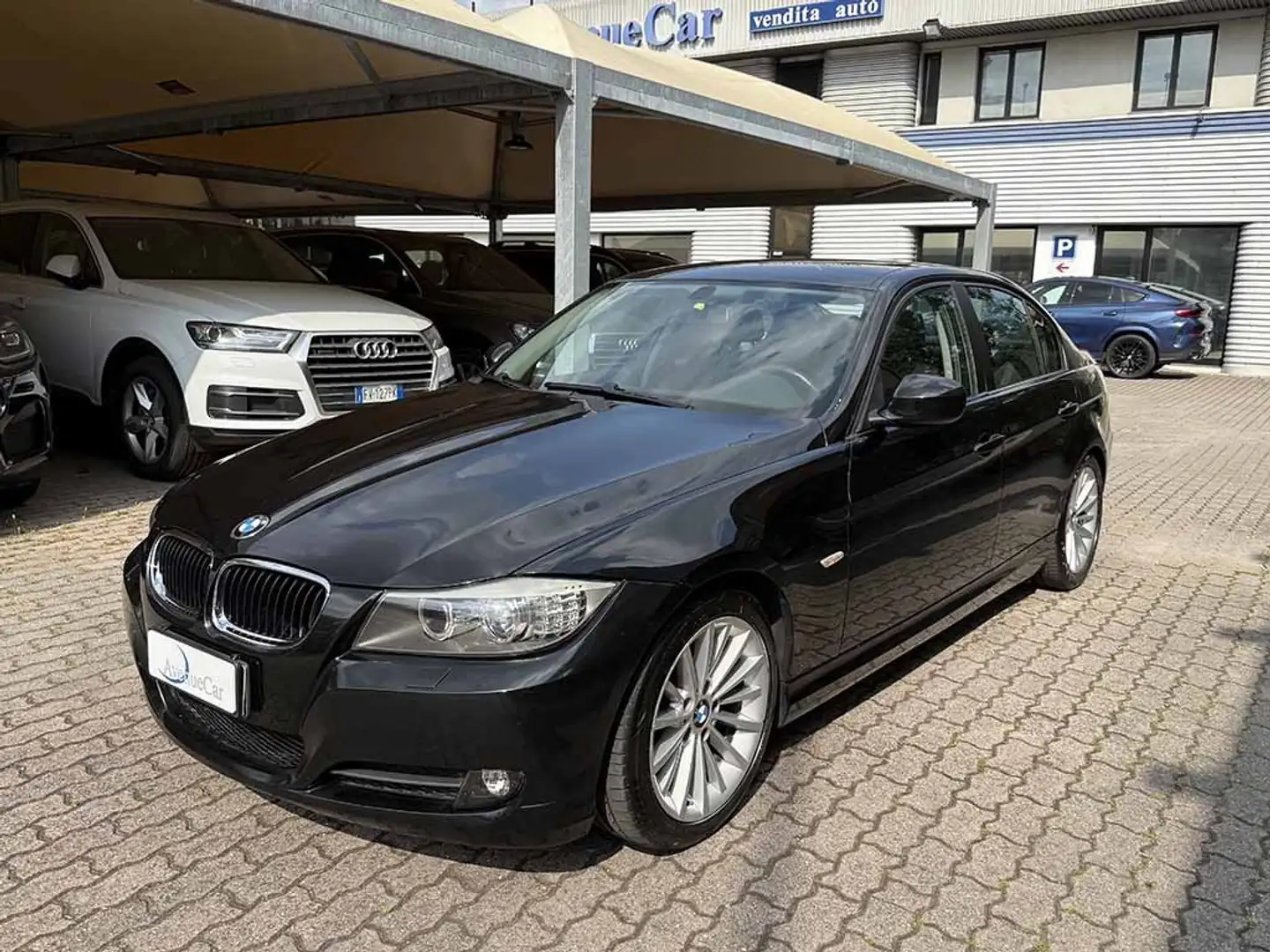 BMW 320 d BERLINA ATTIVA XENO CERCHI 17'' SEDILI SPORTIVI Noir - 1