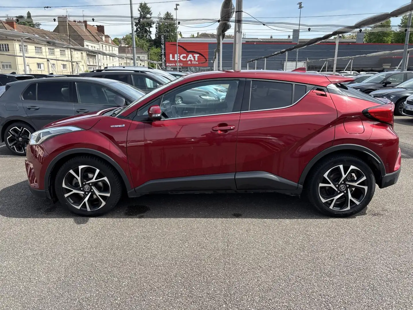 Toyota C-HR 1.8 HYBRIDE 122 DESIGN Rouge - 2