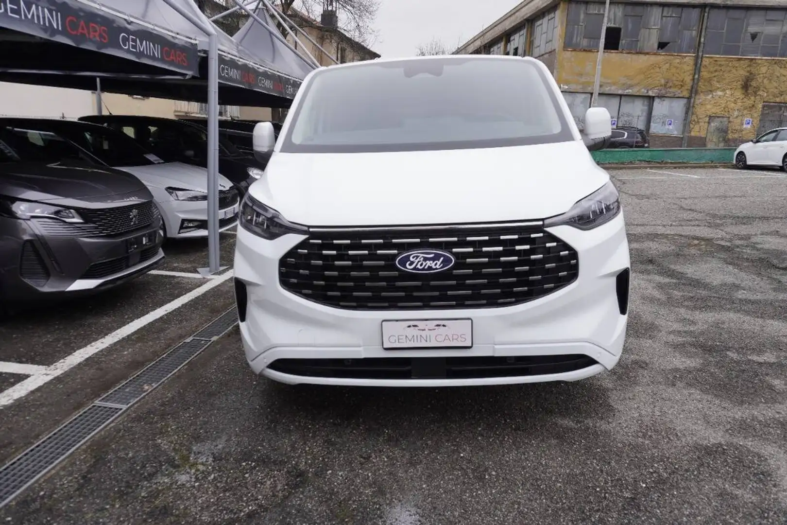 Ford Tourneo V710 20 2.0 ecoblue 136cv Titanium L2H1 Bianco - 2
