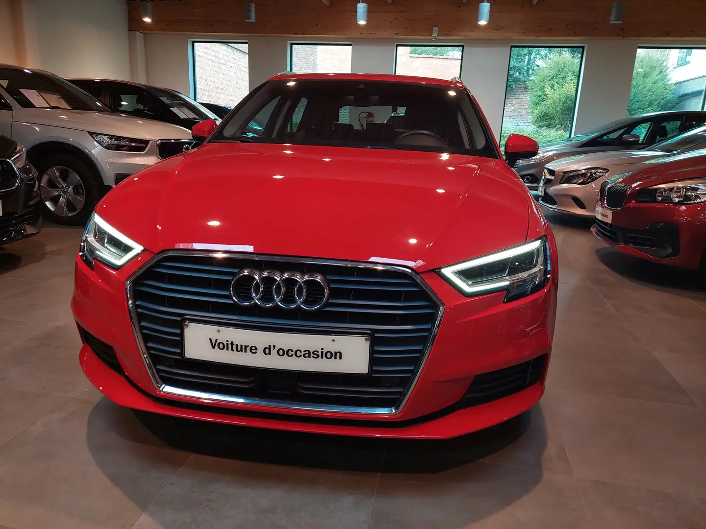 Audi A3 1.5 TFSi + DSG + MTRX LED + CUIR + ACC + Garantie Rouge - 1
