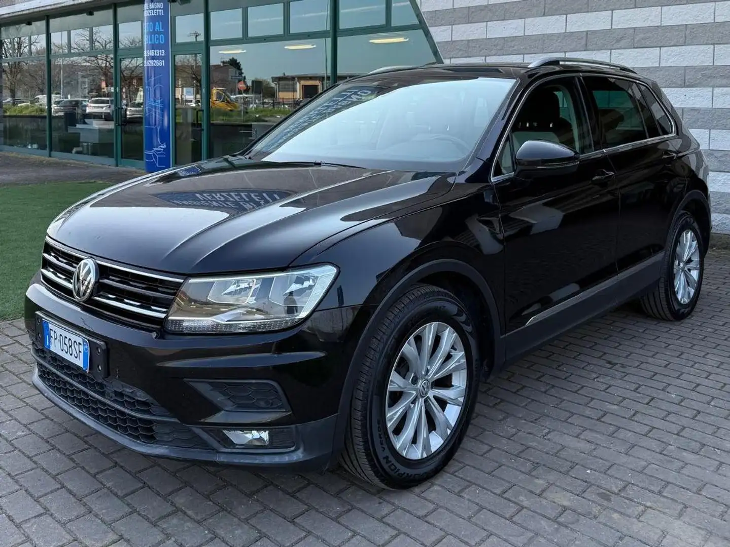 Volkswagen Tiguan Tiguan 2.0 tdi Business 150cv dsg Nero - 2