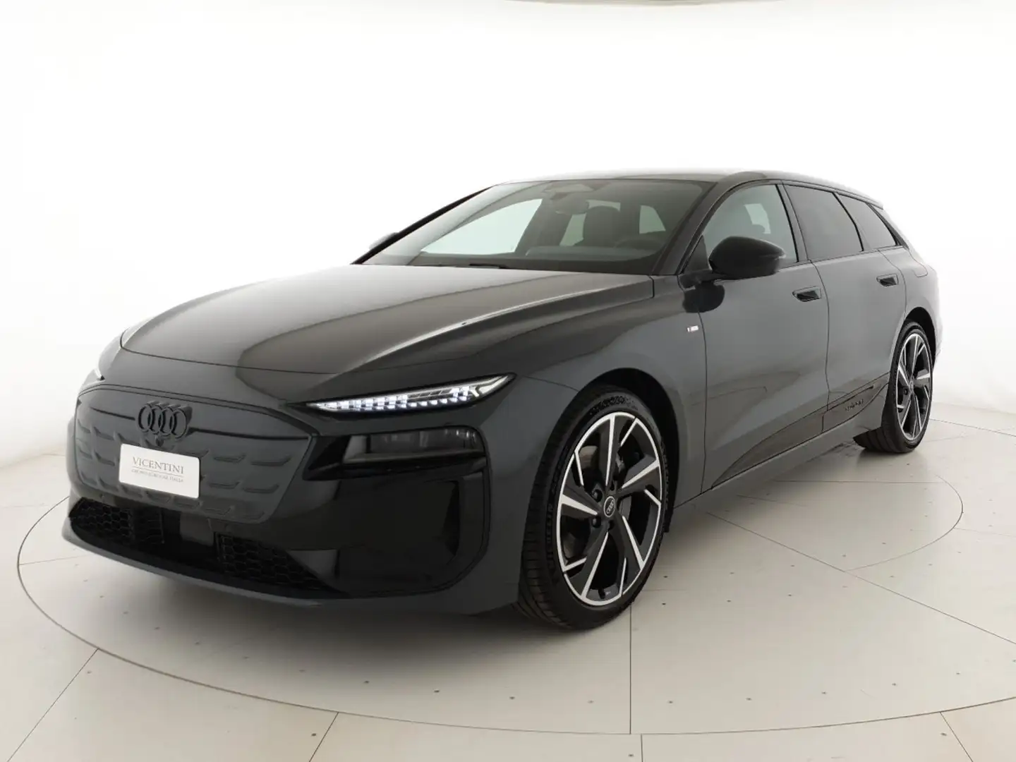 Audi A6 Avant e-tron 462CV quattro S line Edition Grigio - 1