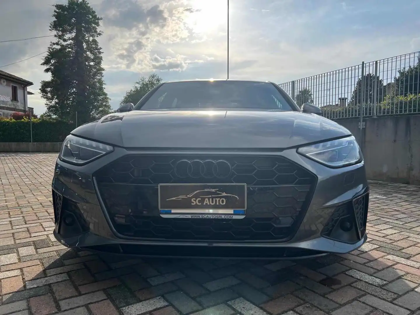 Audi A4 40 TDI S tronic S line edition Gri - 2